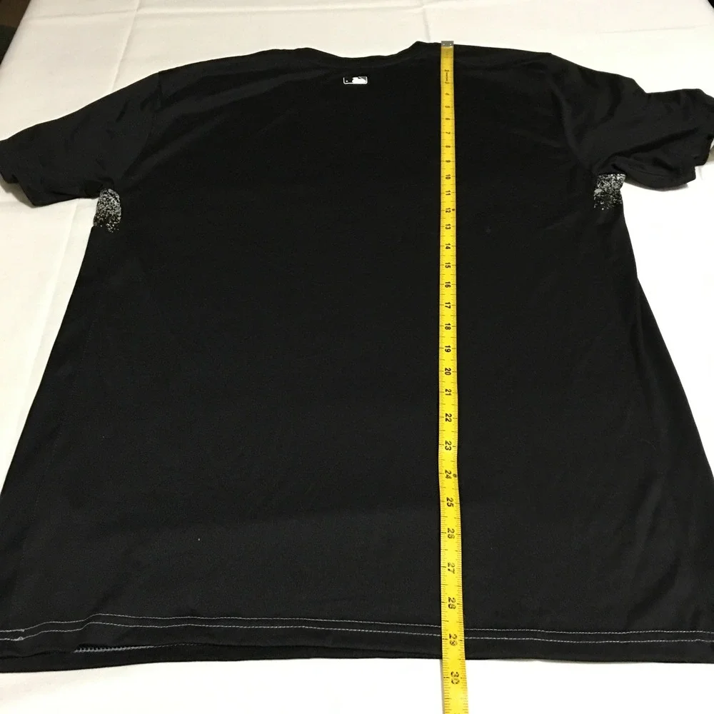 Nike Chicago White Sox Baseball Men T-Shirt Large Black Dri-Fit NWT